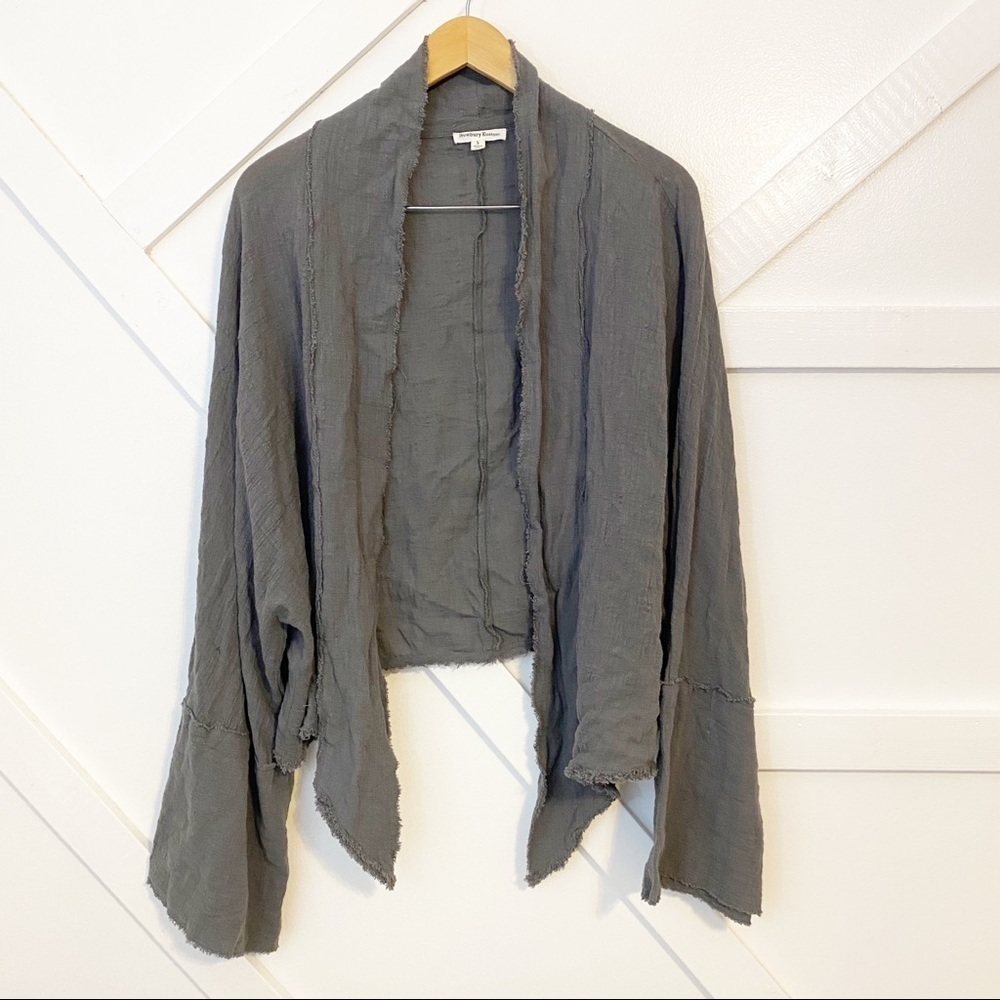Newbury Kustom Draped Open Front Lightweight Wide Sleeve Fringe Jacket Gray Sz S